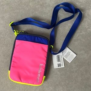 Easy access crossbody